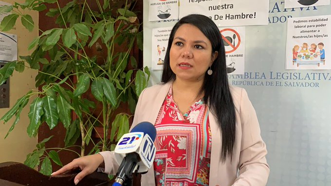 Diputada del FMLN asegura que extradición del suegro de Mauricio Funes es “cortina de humo” diputada-del-fmln-asegura-que-extradicion-del-suegro-de-mauricio-funes-es-cortina-de-humo
